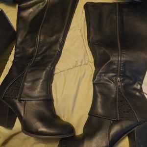 Torrid wide calf boots